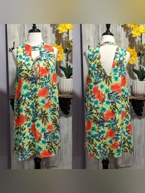 NWT Red Dress Boutique Lime Floral Halter Backless Dress